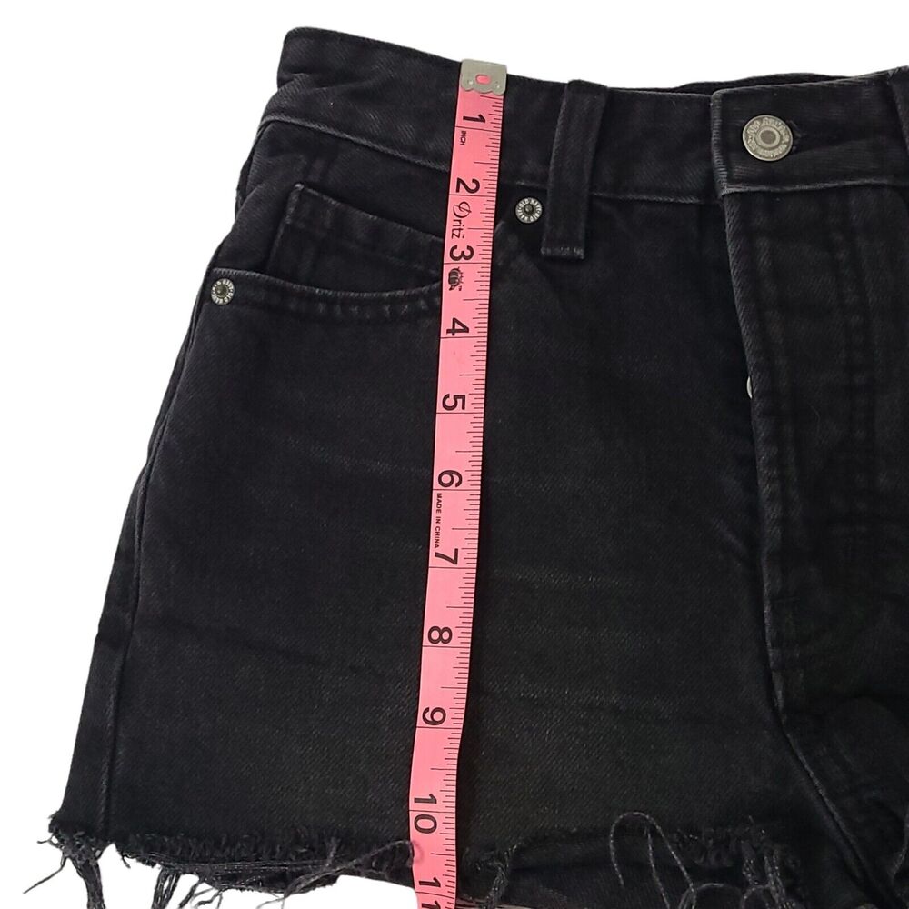 Old Navy Size 0 Black O.G Short High-Rise Button Fly Denim Jean Booty Shorts Y2K - Picture 7 of 9